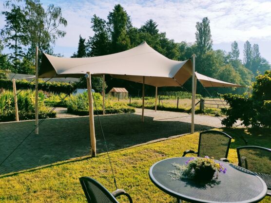 Stretchtent 6,5x10.jpg