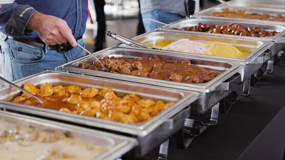 buffet eten.jpg