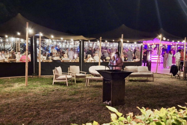 Stretchtent by night